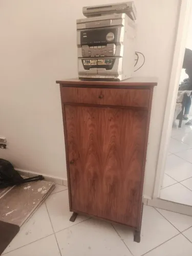 gabinete multiuso 80s gaveta e porta
