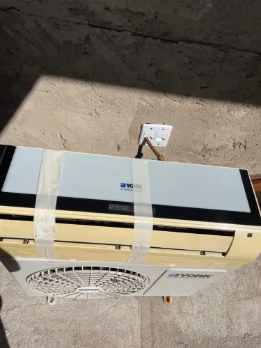 Ar split 12.000 BTUS York