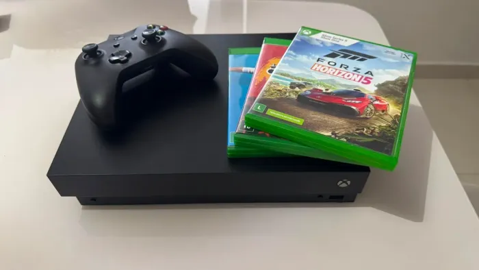 Xbox One X 