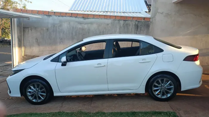 Toyota Corolla GLI 2.0 16V Flex Aut. 2025