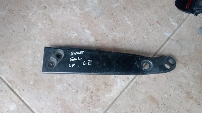 Suporte Farol VW Up lado esquerdo
