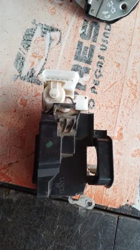 Tranca de porta Fiat Palio