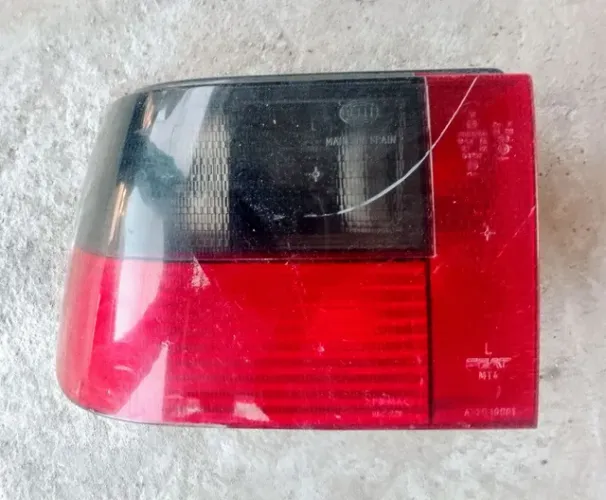 SEAT IBIZA LANTERNA TRASEIRA ESQUERDA 