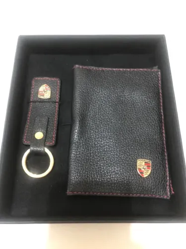 Conjunto carteira e chaveiro porsche