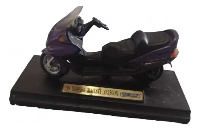 Miniatura Yamaha Majesty Yp250dx Welly 1/18