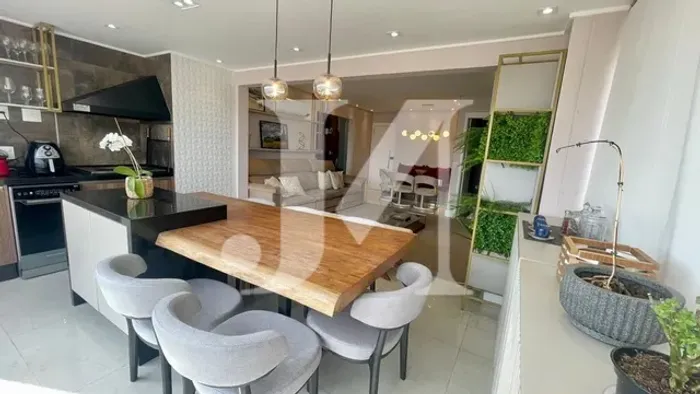 Apartamento de 105m², 3 Dormitórios com 1 Suíte e 2 Vagas no Condomínio Massimo Residencia