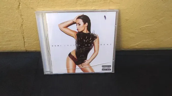 Demi Lovato Cd, original, bom estado Cd e capa.