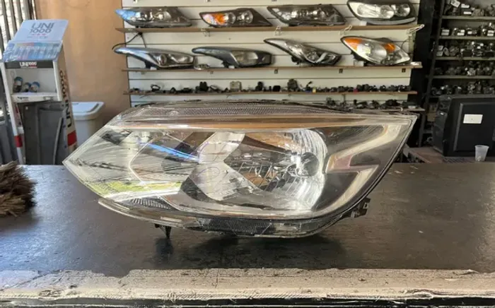 FAROL GM ONIX 2020/21.