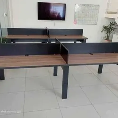 Estação de trabalho reta 4 posições