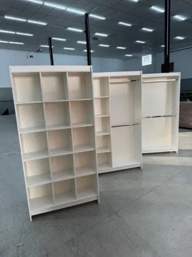 Kit Cabideiro duplo c/ Cabideiro lateral + Colmeia MDF
