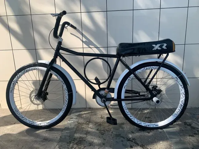 Bicicleta barra forte