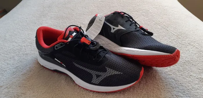 TENIS CORRIDA MIZUNO SONIC TRI IRONMAN n. 35 RAPIDO LEVE