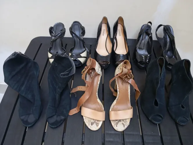 Sapatos diversos Tam 36 Corello  (6 pares)