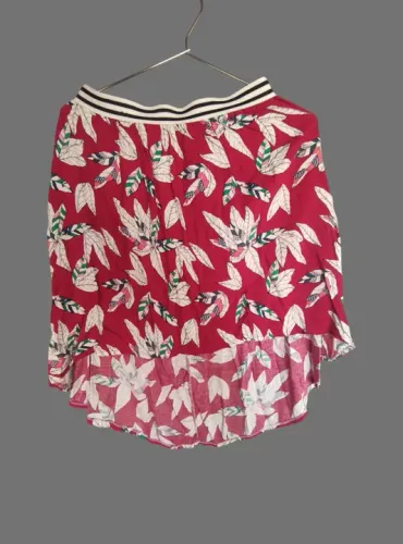 Saia vermelha estampada