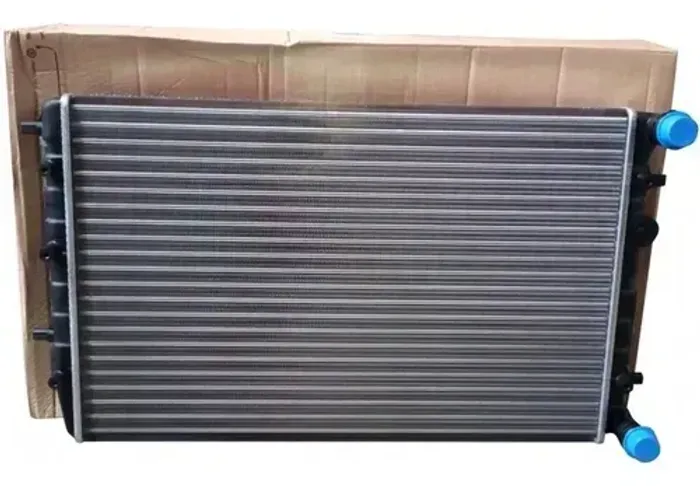 Radiador Volkswagen Gol Voyage Saveiro e Fox com ar condicionado 5Z0121253A