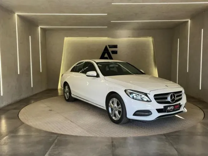 Mercedes-Benz C-180 CGI Avant. 1.6/1.6 Flextb 16V Aut. 2015