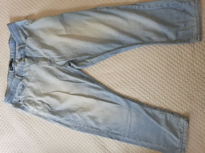 Calça jeans Hering 46 bom estado