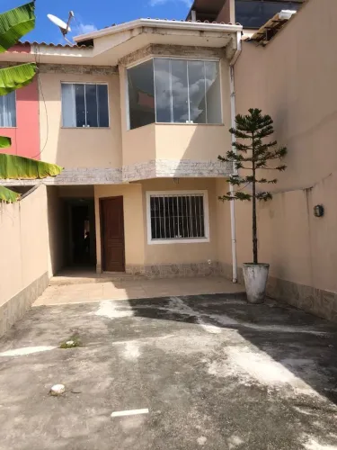 Atlântica imóveis tem excelente casa com 3 dormitórios à venda, 110 m² por R$ 550.000,00 -