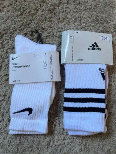 VENDO MEIA NIKE E ADIDAS