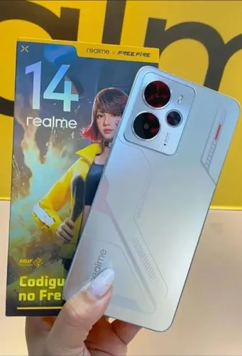 Realme 14 Free Fire Edição Limitada 5G 256 gigas com 8GB ram 
