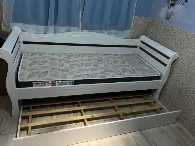 Cama babá