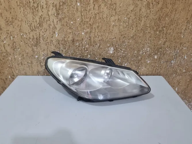 Farol direito Chery Cielo 2010/2011/2012/2013
