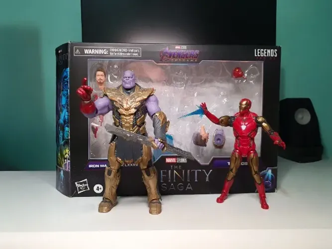 Marvel Legends Saga do Infinito, Kit com 2 Figuras de 15 cm - Homem de Ferro Mark e Thanos