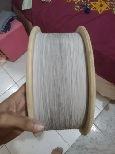 carretilha com 3 mil de linha chilela branca, faço entrega 