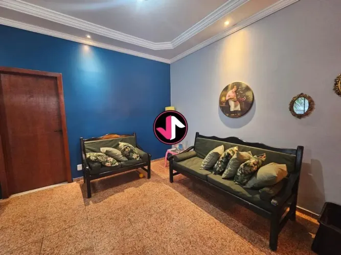 Casa à venda em Cuiabá, Boa Esperança - Churrasqueira, Piscina e Banheira de Hidromassagem