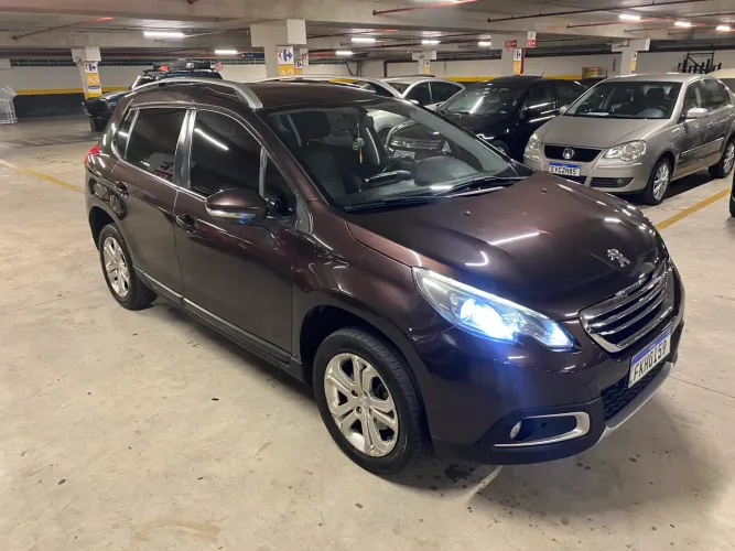 Peugeot 2008 Allure 1.6 Flex 16V 5P Aut. 2017