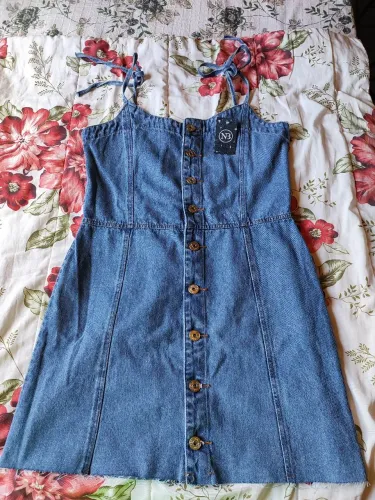 Vestido Jeans Feminino com Botões - Novo com Etiqueta