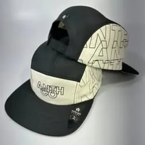 BONÉ FIVE PANEL GLASSES PRETO/AREIA