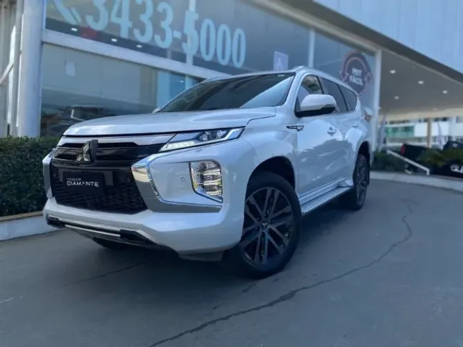 Mitsubishi Pajero Sport Legend 2.4 4X4 Diesel Aut. 2024 falar c/ Max Amaro