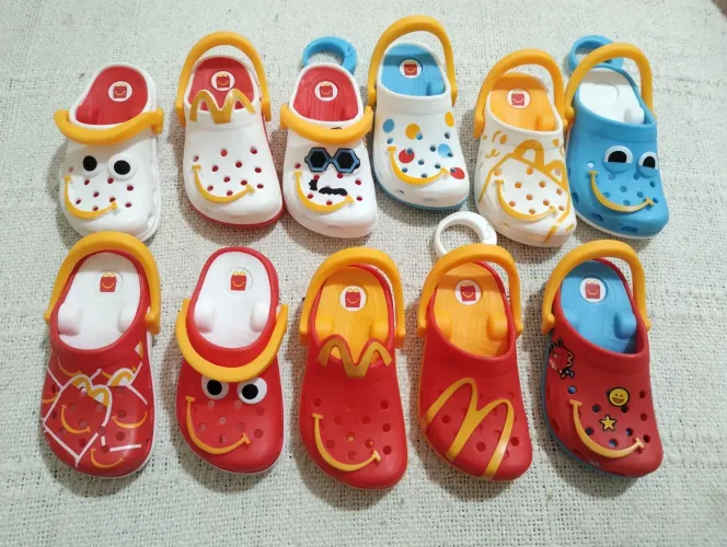 Mini Crocs MC Donald's 2024 (unidade) oficial raro importado