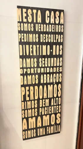 Quadro em madeira familia