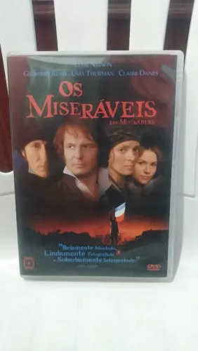 DVD original  os miseráveis em ótimo estado. 
