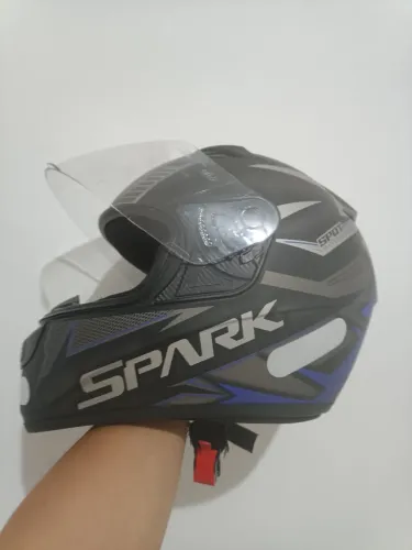 Vendo capacete SPARK Feminino (E17)