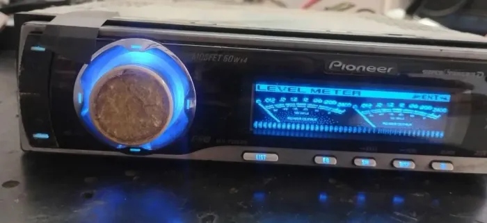 Som Automotivo Pioneer DEH-6980 com bluetooth 