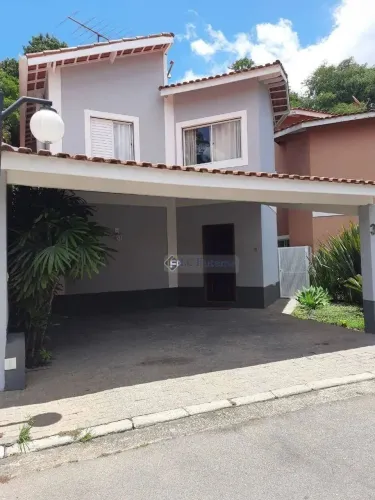 Casa em Condomínio em Recanto das Flores