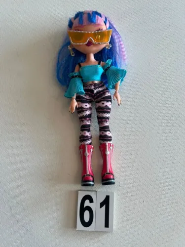 LOL SURPRISE OMG QUEENS PRISM FASHION DOLL 