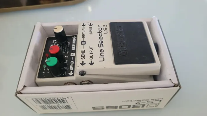 Pedal line selector boss