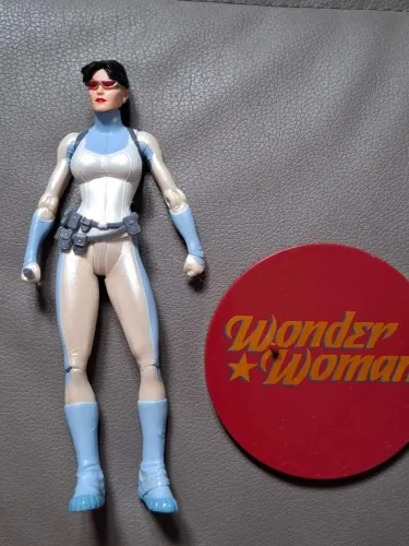 Figura Dc Direct Mulher Maravilha Wonder Woman Diana Prince