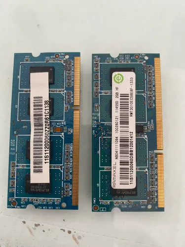 Duas Memória DDR 3 1333Mhz 2 GB