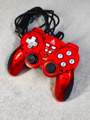 Controle Gamepad Clone com função Turbo e 12 botões Laranja com Fio