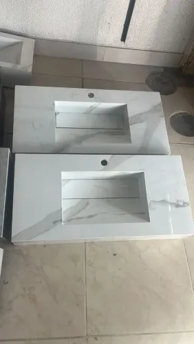 Cuba para banheiro em porcelanato