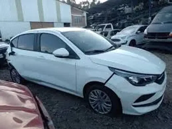 Sucata Fiat Cronos 1.3 manual 2022 peças