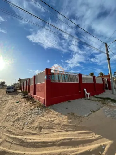 CÓD: 5710. Casa de Esquina à Venda no Centro de Tibau/RN.