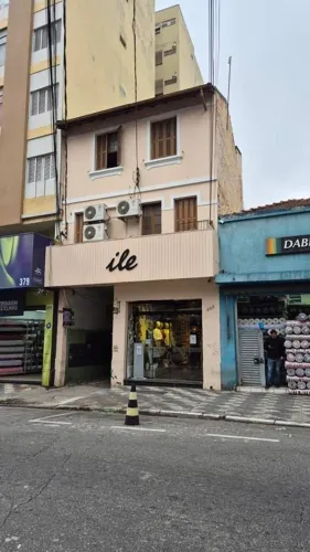 Loja e estoque ou fabricação no Bom Retiro