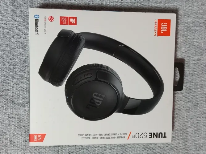 Fone de Ouvido JBL Tune 520BT - Bluetooth