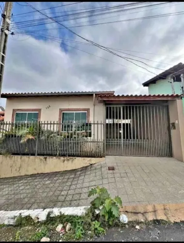 VENDO CASA NO BAIRRO ALEIXO - PRÓXIMO A CIDADE DAS CRIANÇAS..